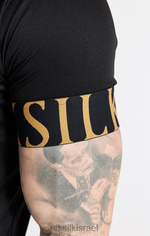 SikSilk גברים חולצת טריקו אלסטית עם שרוול שחור וזהב D2LH2368 לבוש