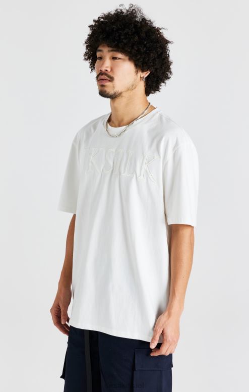 SikSilk גברים חולצת טי עם לוגו אוברסייז ecru D2LH2404 לבוש